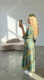 Ilga vasarinė suknelė moterims