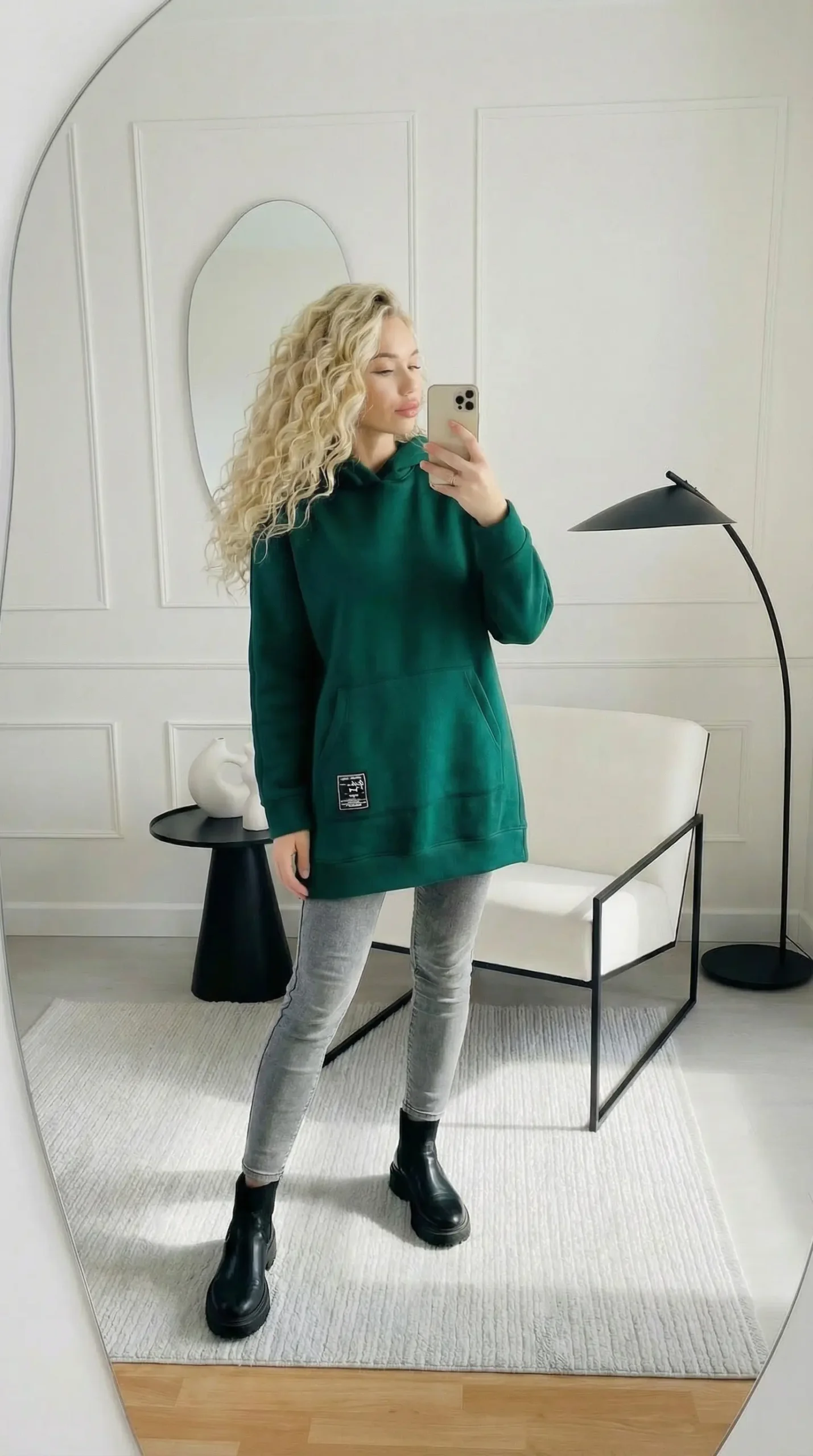 moteriškas džemperis