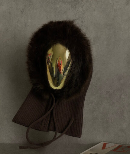 megztos moteriškos kepurės