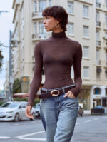 moteriskas golfas su kašmyru