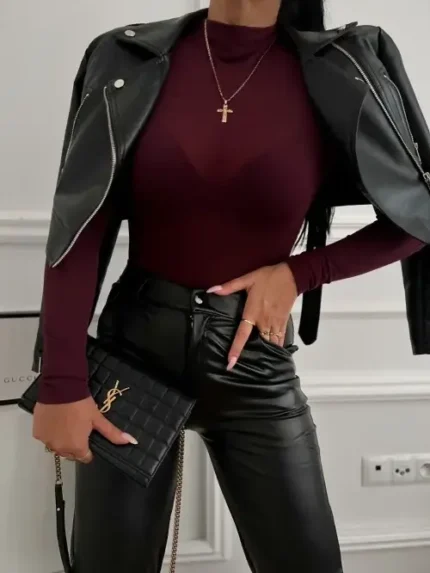 moteriškas golfas su kašmyru