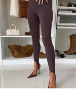 rudos spalvos timpos