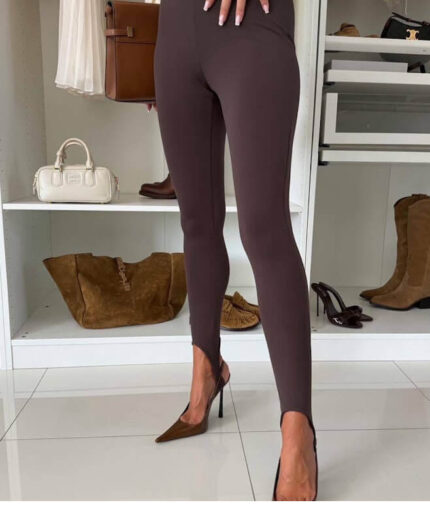 rudos spalvos timpos