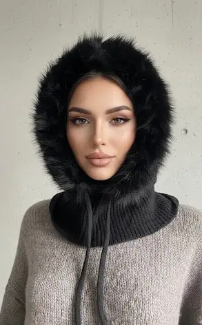 moteriškos kepurės juodos spalvos