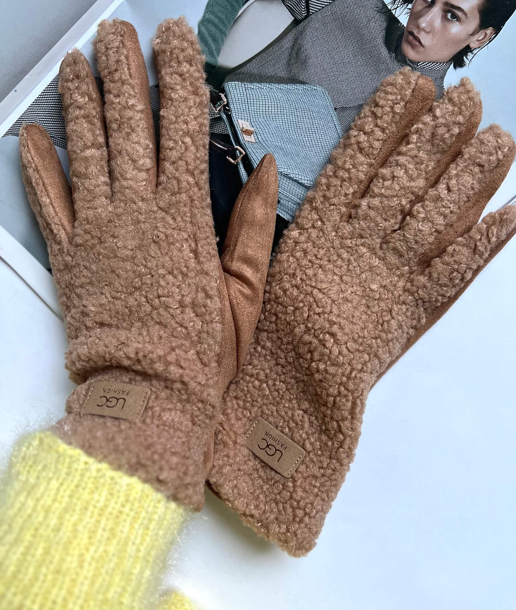 moteriškos pirštinės rudos moteriškos pirštinės rudos