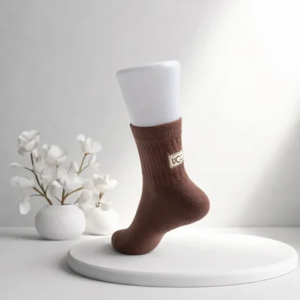 moteriškos kojinės ruda spalva