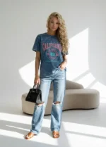 moteriška mėlyna medvilninė maikutė su trumpomis rankovėmis