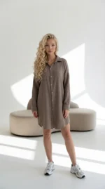 pilka muslino suknelė