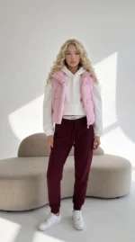 bordo spalvos sportinės jogger kelnės moterims.